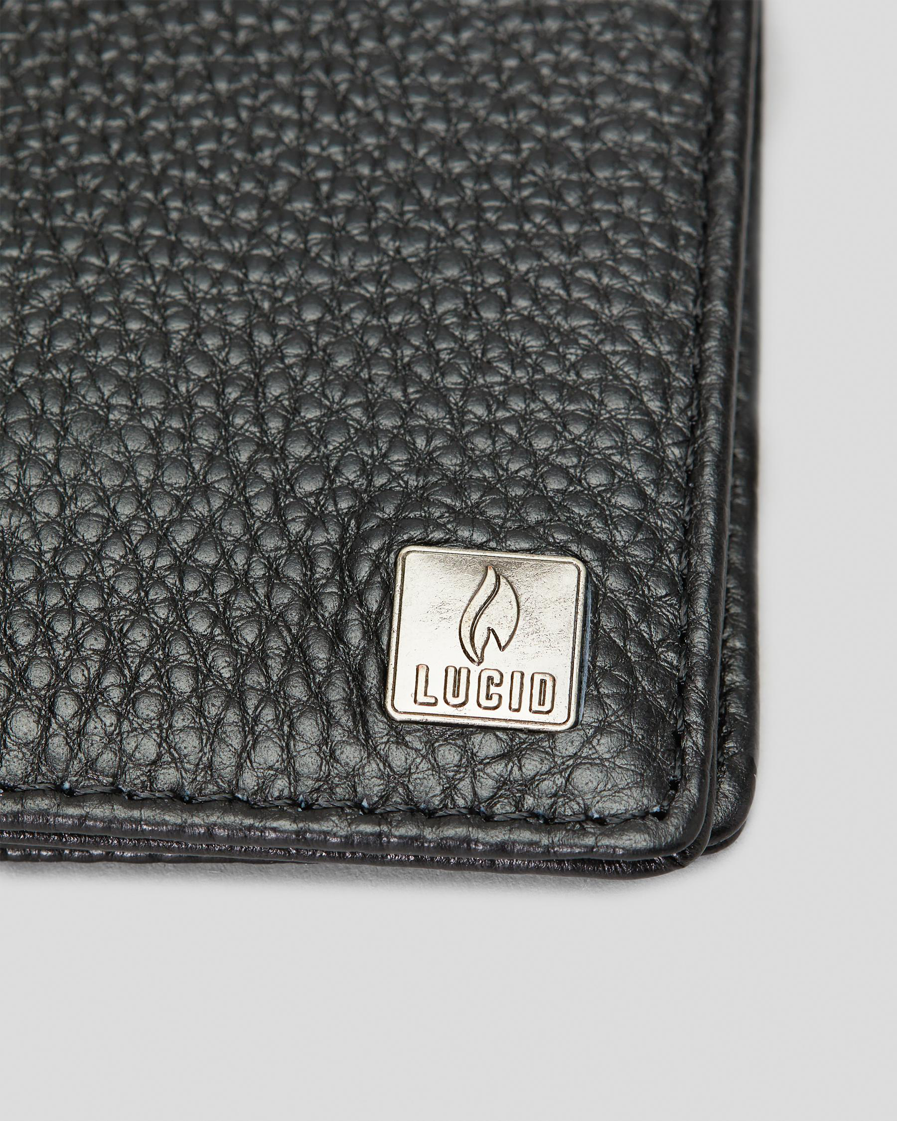 Picture 4 of 5