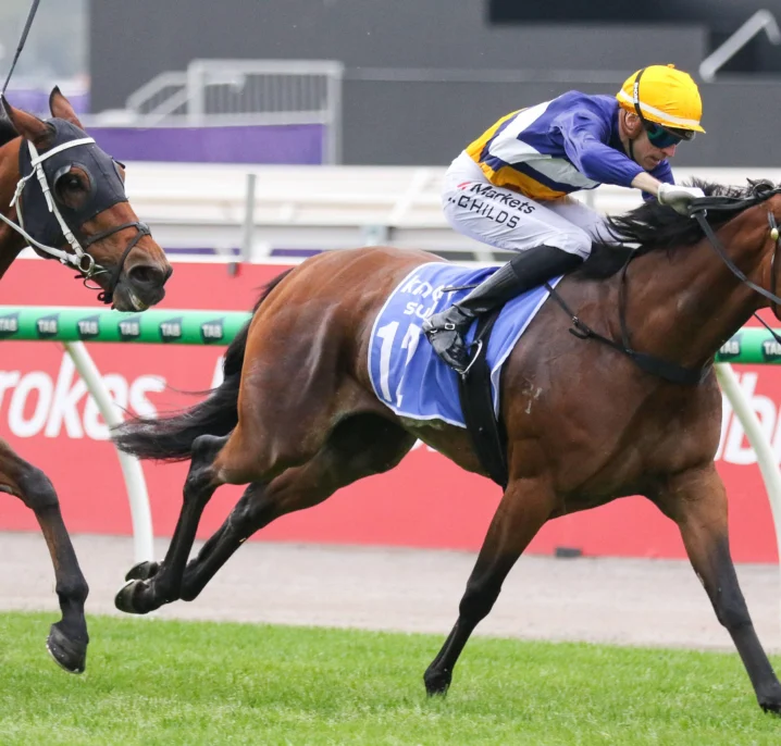 Surfin’ Bird Soars into Empire Rose 2026 Calculations with Crystal Mile Triumph