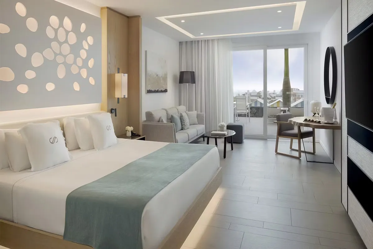 Royal Hideaway Corales Beach, Tenerife, Spainm Junior Suite with Outdoor Hot Tub