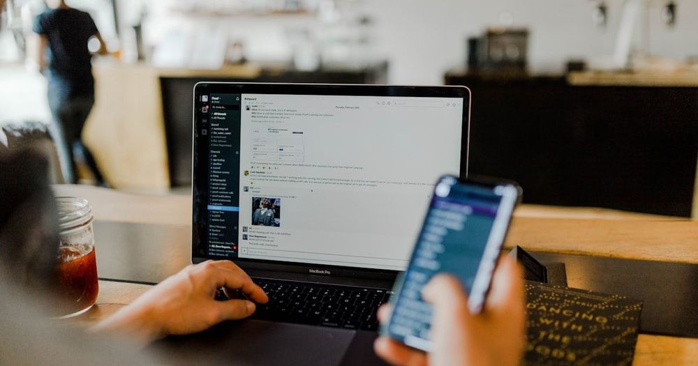 Công nghệ bảo mật với hiệu ứng tím – minh họa cho giải pháp chống gian lận trong quay số trên Luck4You - Luck4You - quaysotrungthuong.vn