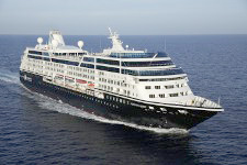 The Best Expedition Yachts for Luxury Adventures