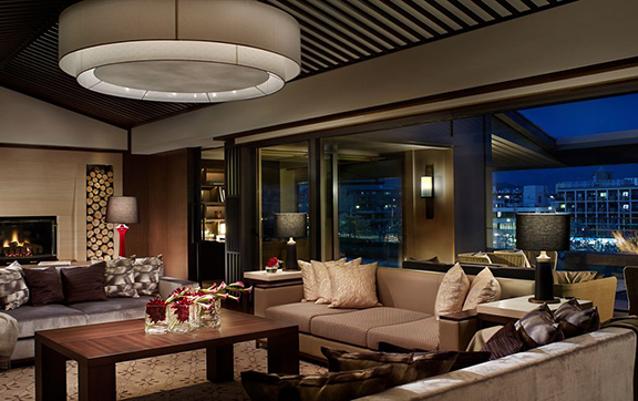 The Ritz-Carlton Suite_Livingroom