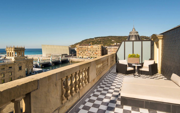 8-terrace-suite