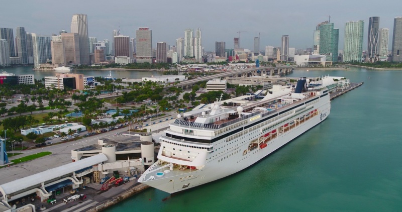 MSC Armonia in Miami