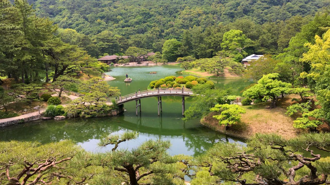 takamatsu-japan-credit-unsplash