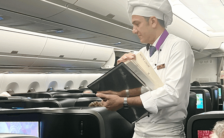 Turkish Airlines business class dining