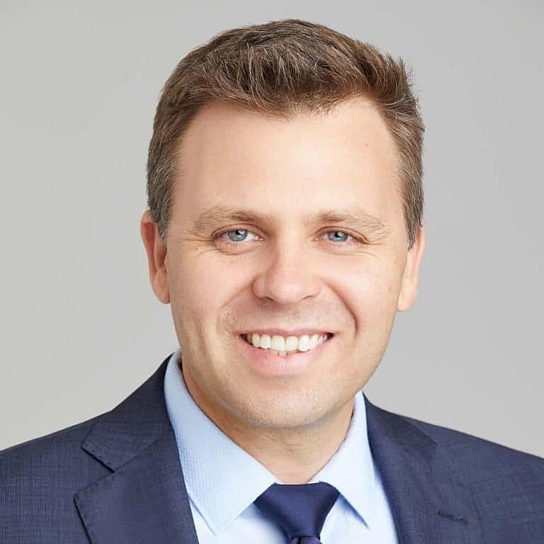 Alex Jenkins Headshot