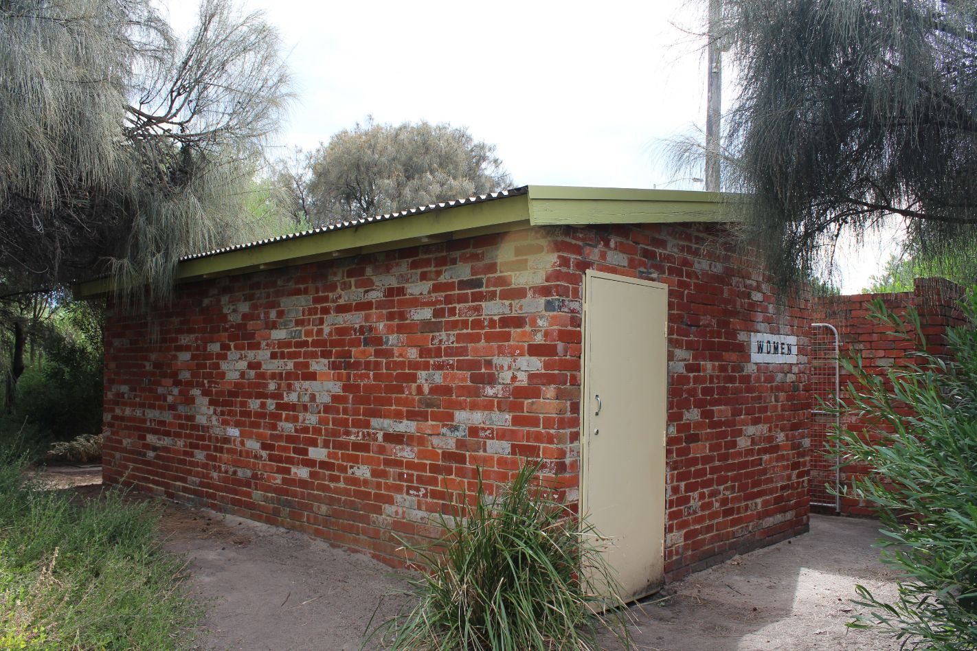 Table Rock toilet