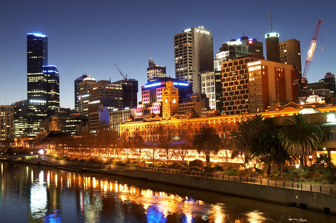 Melbourne_30_Medium.jpg