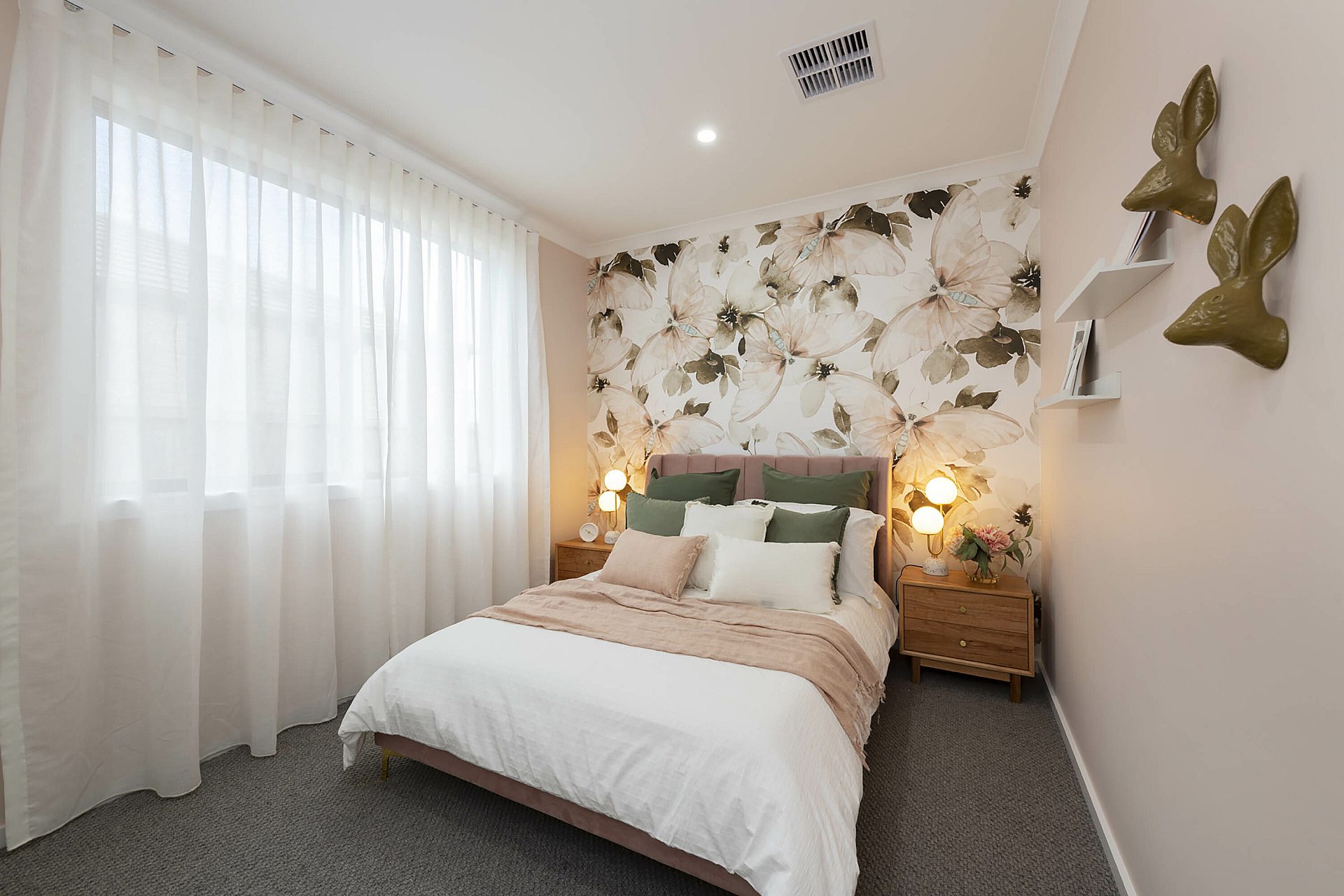 Bedroom California Home Group 2