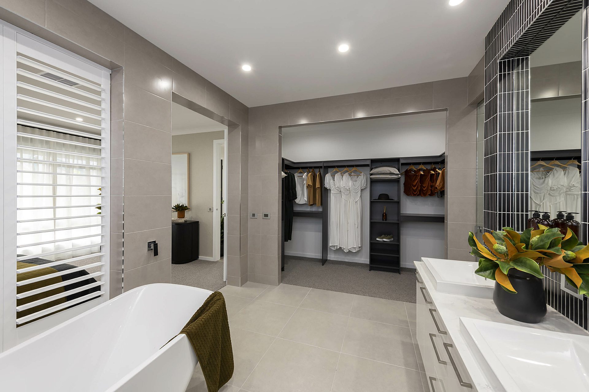 Ensuite California Home Group 2
