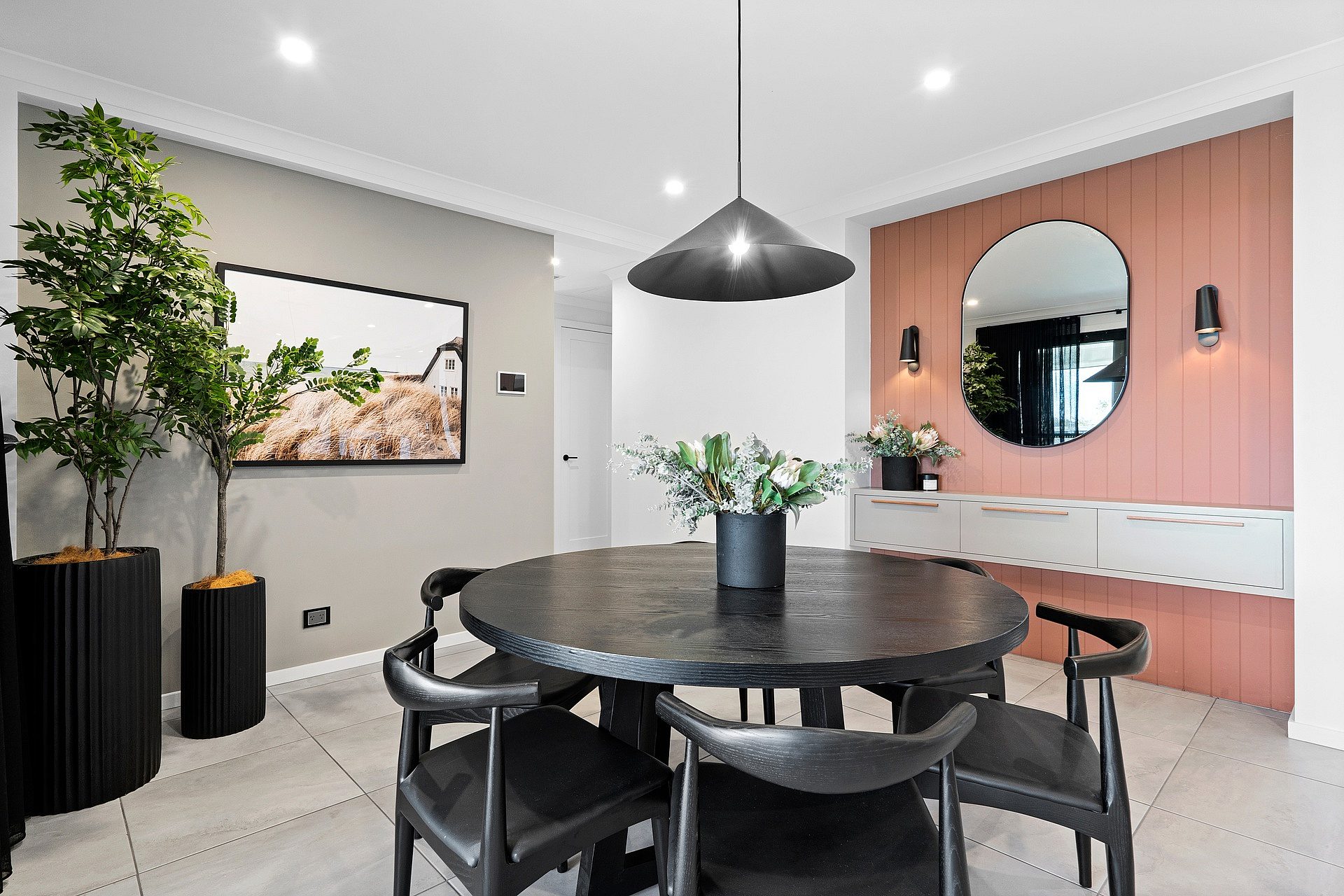 Dining The Denver Aintree