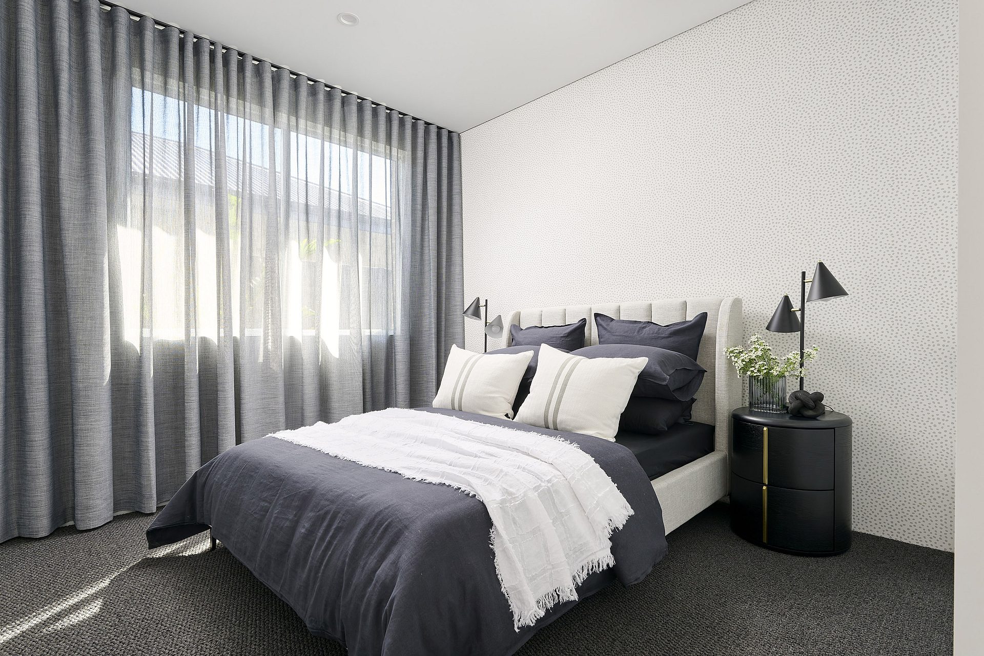 Bedroom Long Island Home Group 3