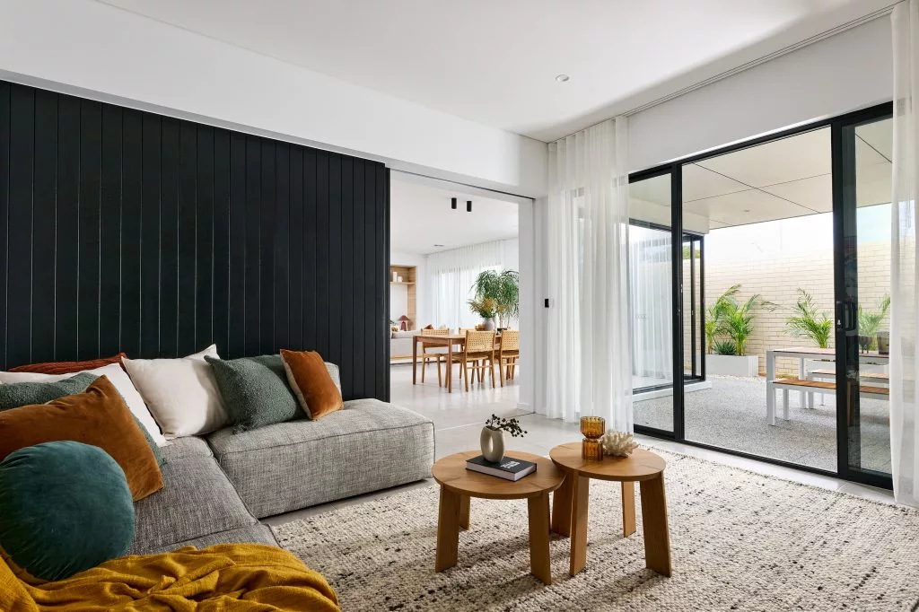 Theatre Gallery3 Home Designs 2