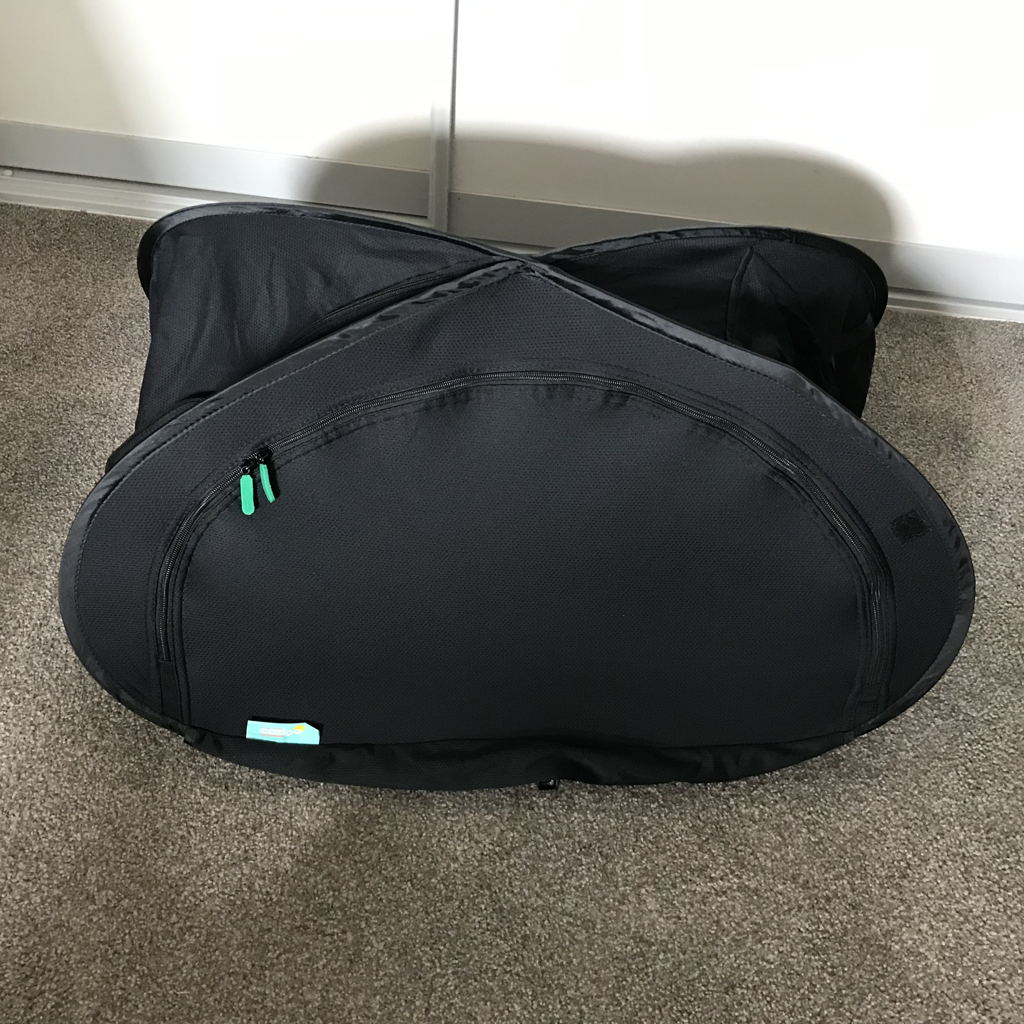 Tree Hut Village Cozigo Pram Cover / FLYBABEE