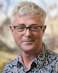 Dr Christopher Lynch