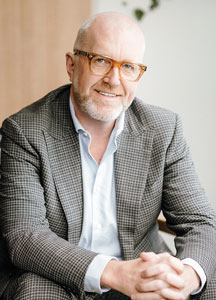 Dr Michael Wynn-Williams