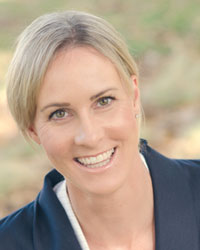 Dr Veronika van Dijck