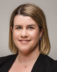 Dr Leigh Searle