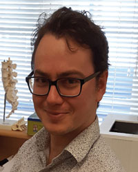 Dr Leslie Harding