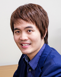 Dr Bernard Wong