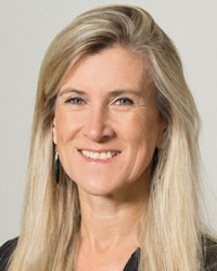 Dr Melanie Collins