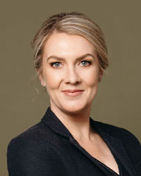 Dr Rebecca Ayers