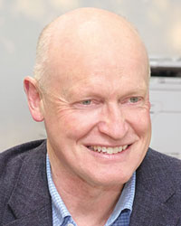 Dr Tony Scott