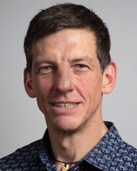 Mr Andrew Kennedy-Smith