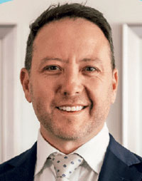 Dr Richard Savdie