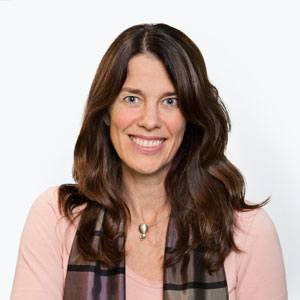 Prof Elisabeth Elder