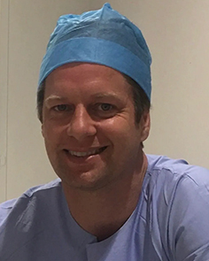 Dr Jeffrey van Gangelen