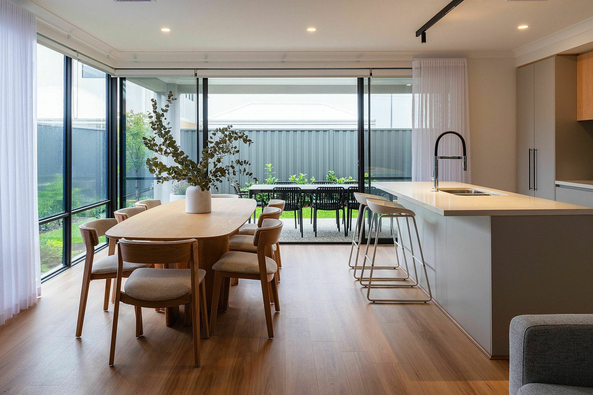 Into Place Balcatta 52