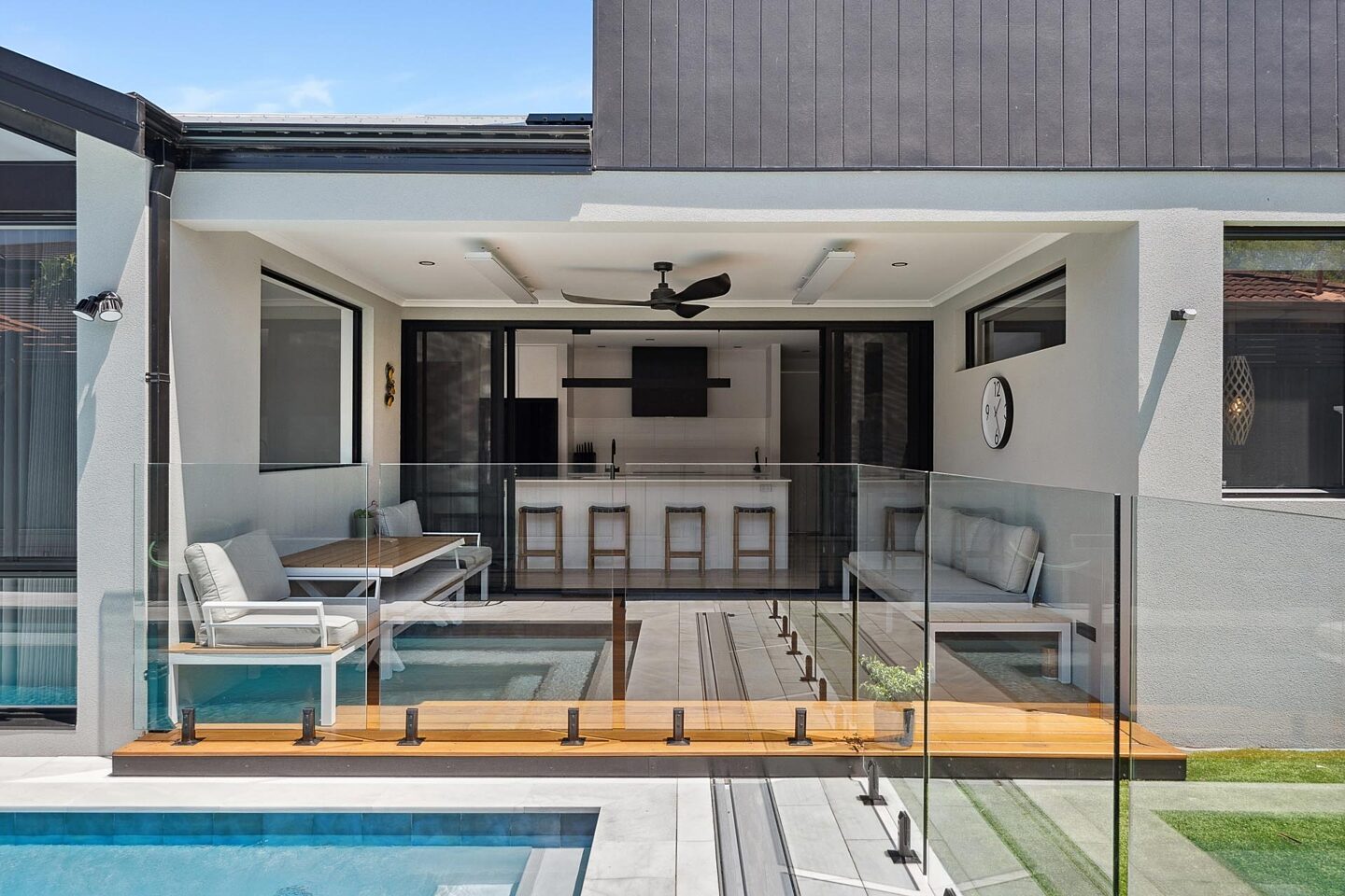 Kitchener Road Alfred Cove 27 LR