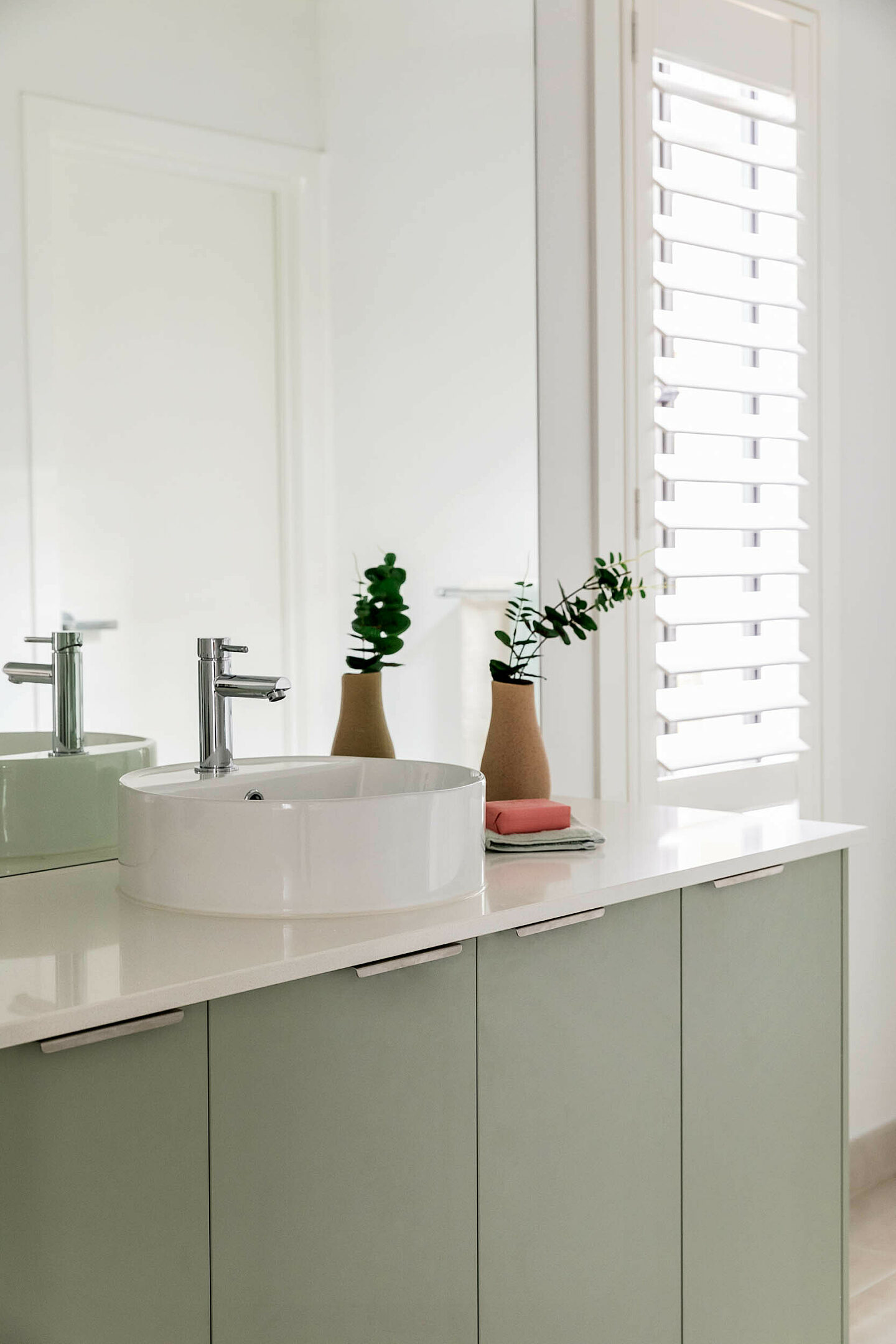 Berkeley28 Details Kingsbridge 4