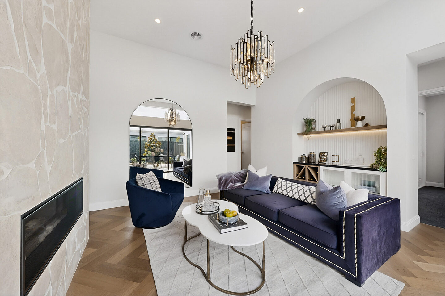 08 265 cuthberts road lucas vic 3350