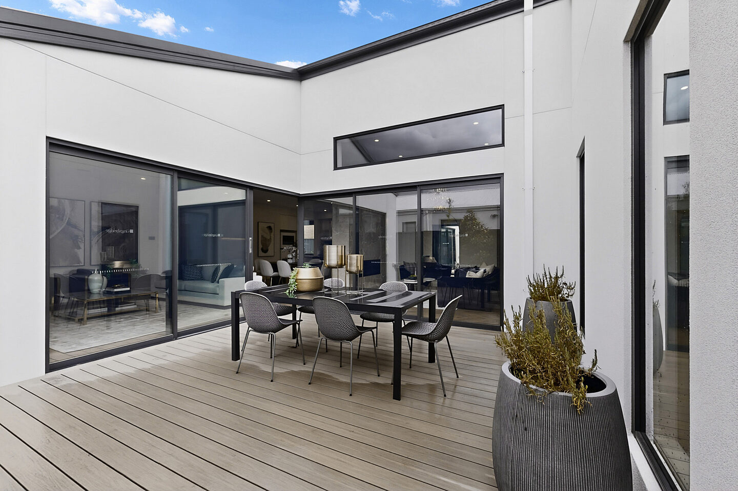 14 265 cuthberts road lucas vic 3350