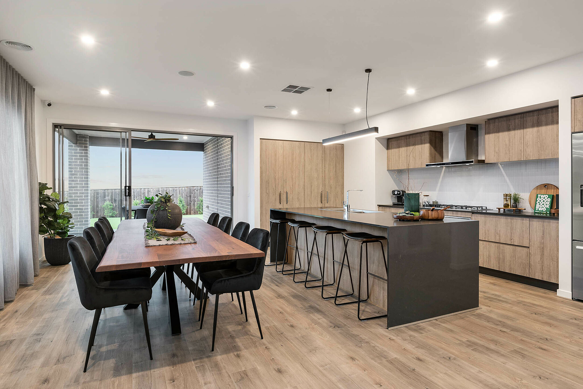 Guildford27 Heroes Kingsbridge 7