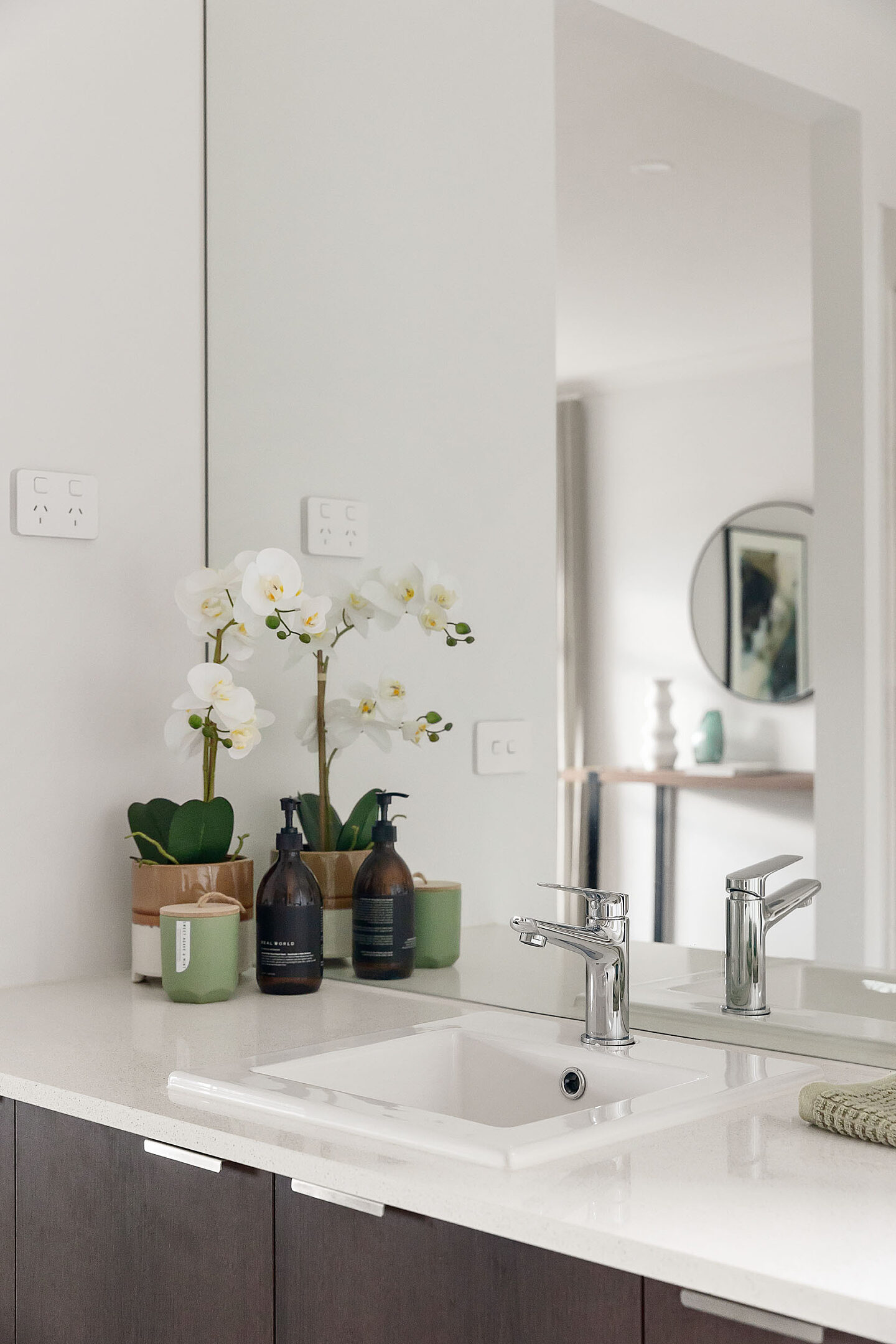 KNGB609297 Berkeley 28 Details 005