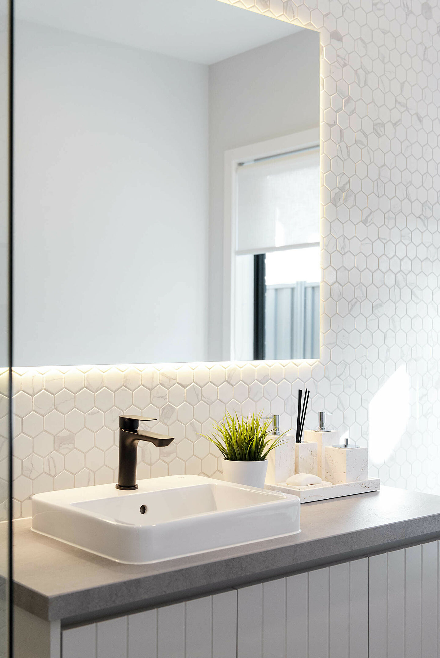 Stanford29 Details Kingsbridge 5