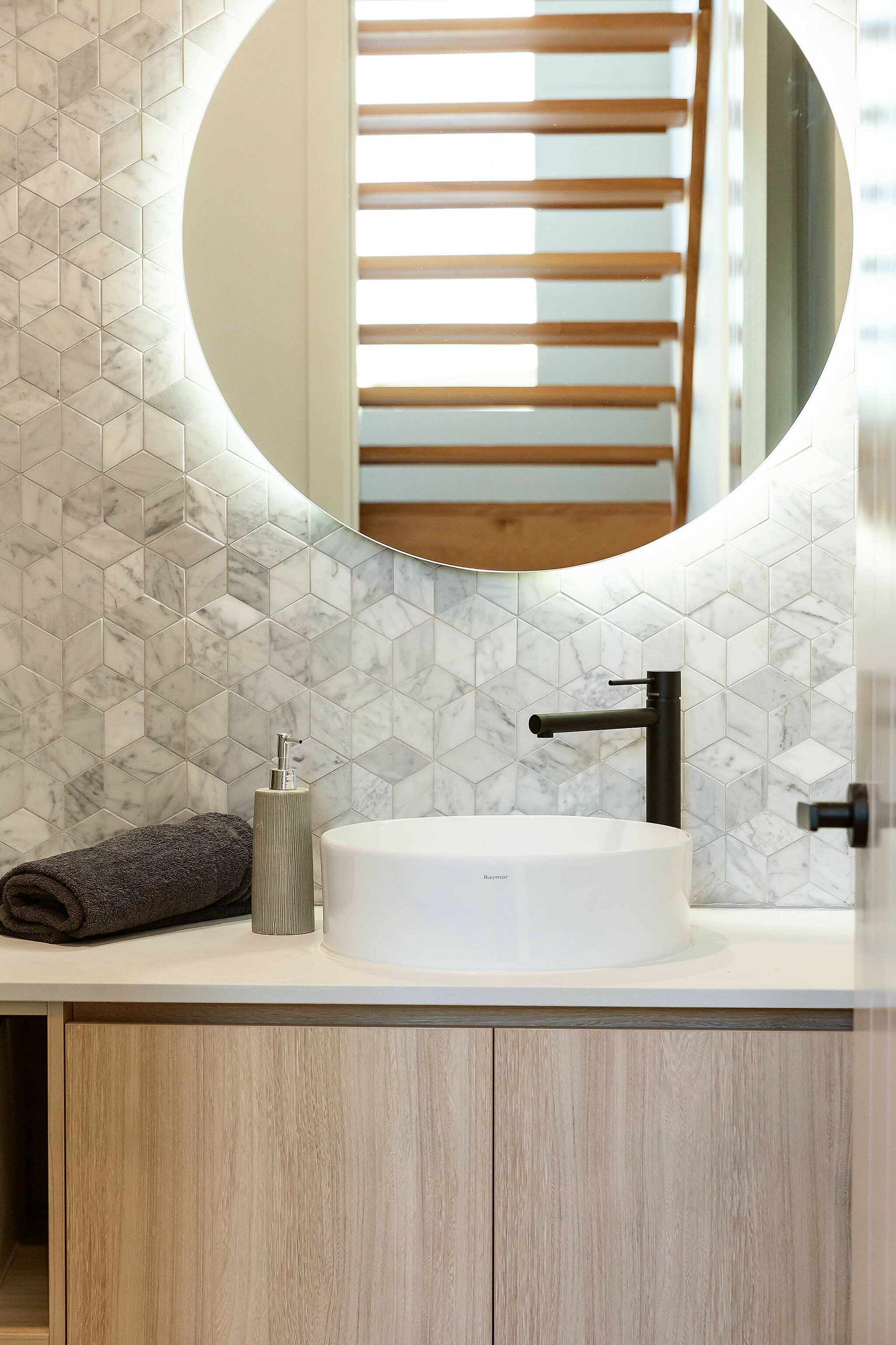 Warburton 45 Kingsbridge 6