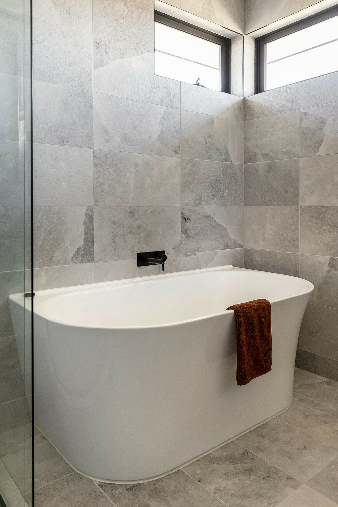 Wellington40 Details Kingsbridge 4