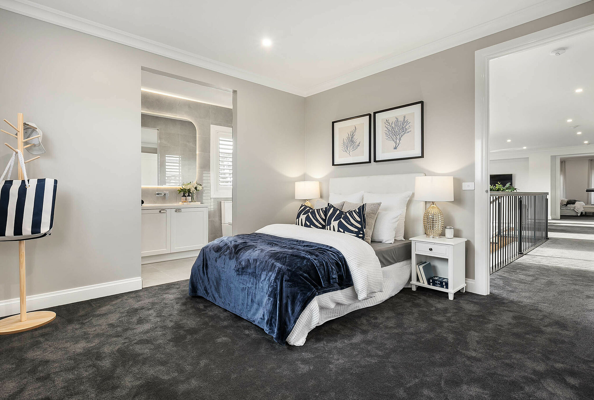 Winchester47 Kingsbridge Heroes 13