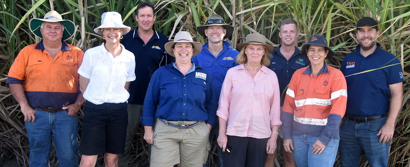 z_Group pic at cane farm_1400x570