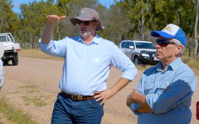 Mark Hickman, DAF and steering committee member asks a question at the Strathmore remediation site. He is pictured with NQ Dry Tropics CEO Scott Crawford and Bob Shepherd, DAF.