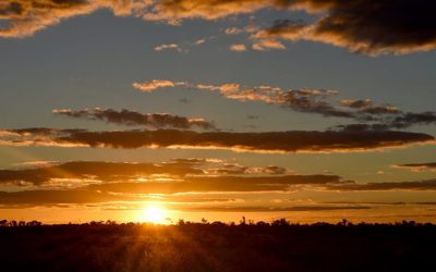 Glorious sunset as we headed towards Collinsville after a full day of filming at various sites around Collinsville region.