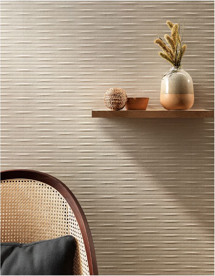 3D WALL CARVE WHITTLE IVORY