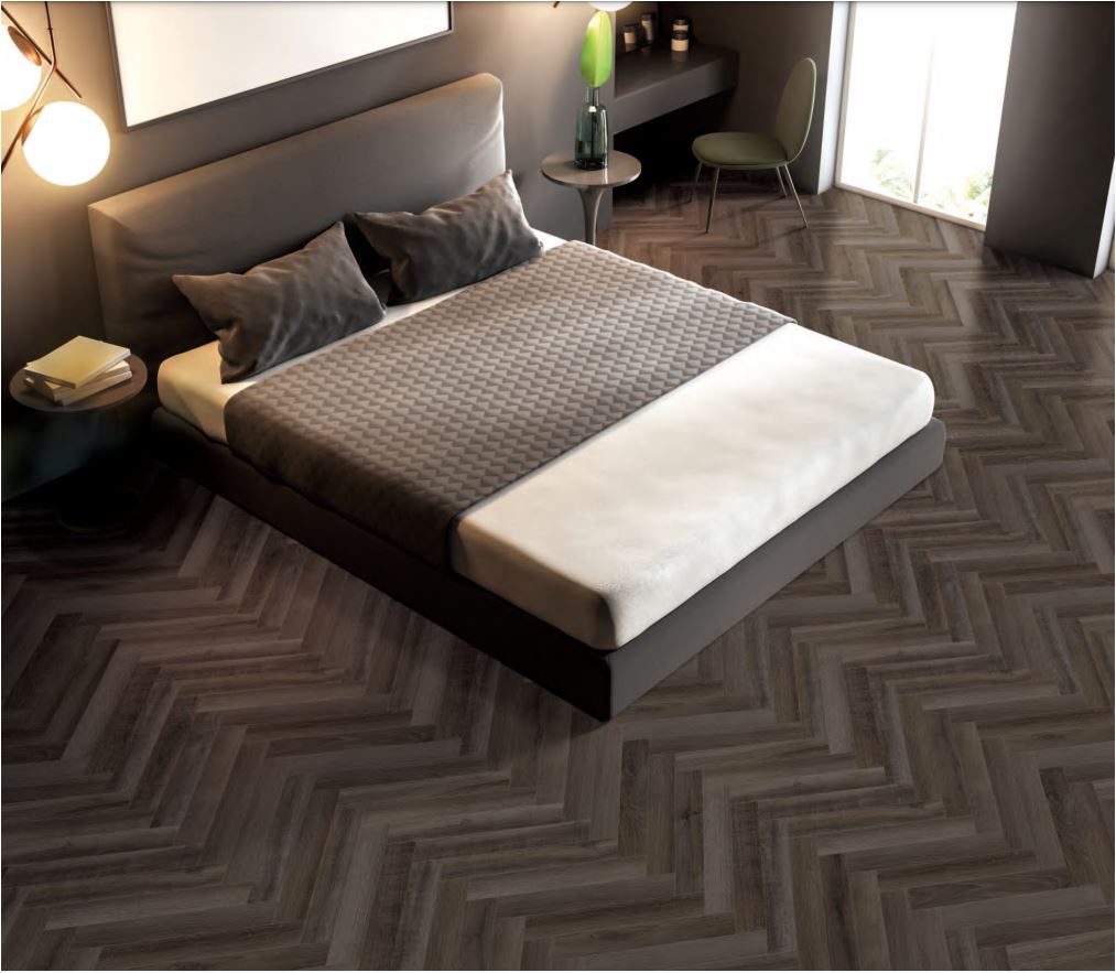 HARDWOOD WOLF GREY