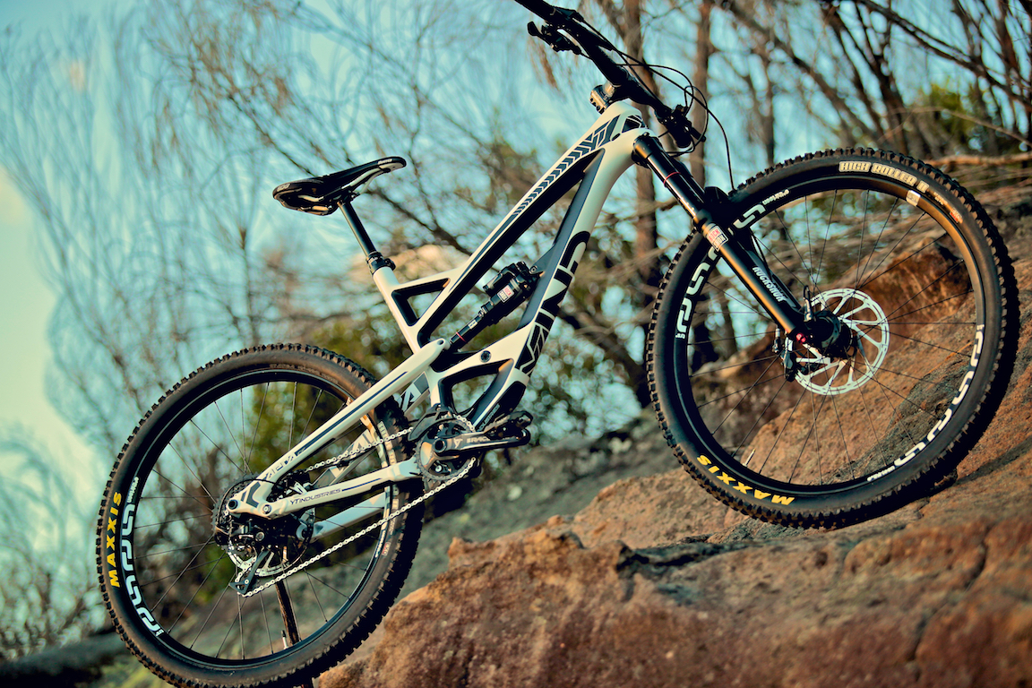 Tested YT Industries Capra CF Comp 1