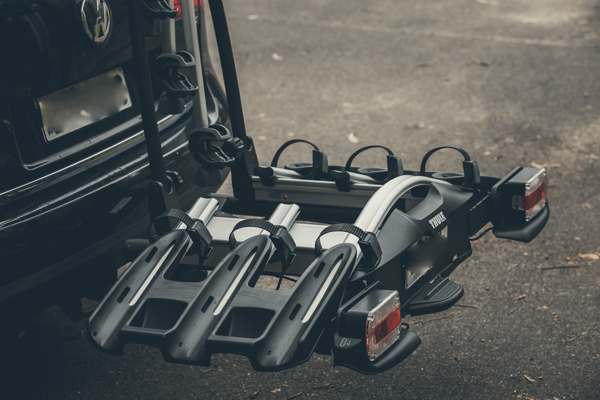 Thule velocompact best sale 927 towbar rack